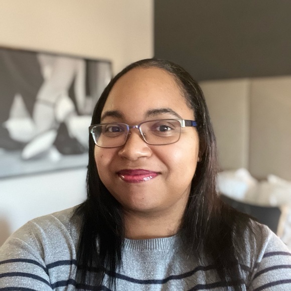 Meet your Posher, Kiescha - Picture 1 of 1